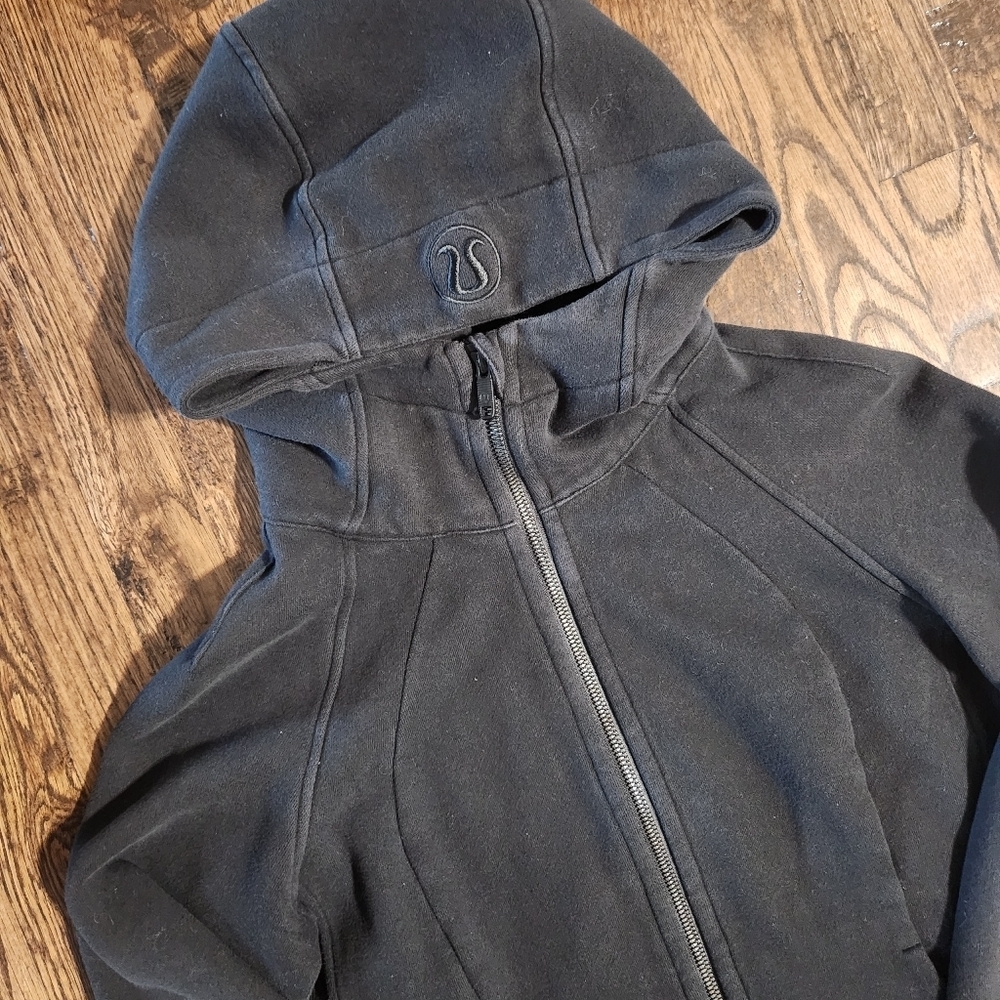 Lululemon Scuba Full-Zip Hoodie Black size 6